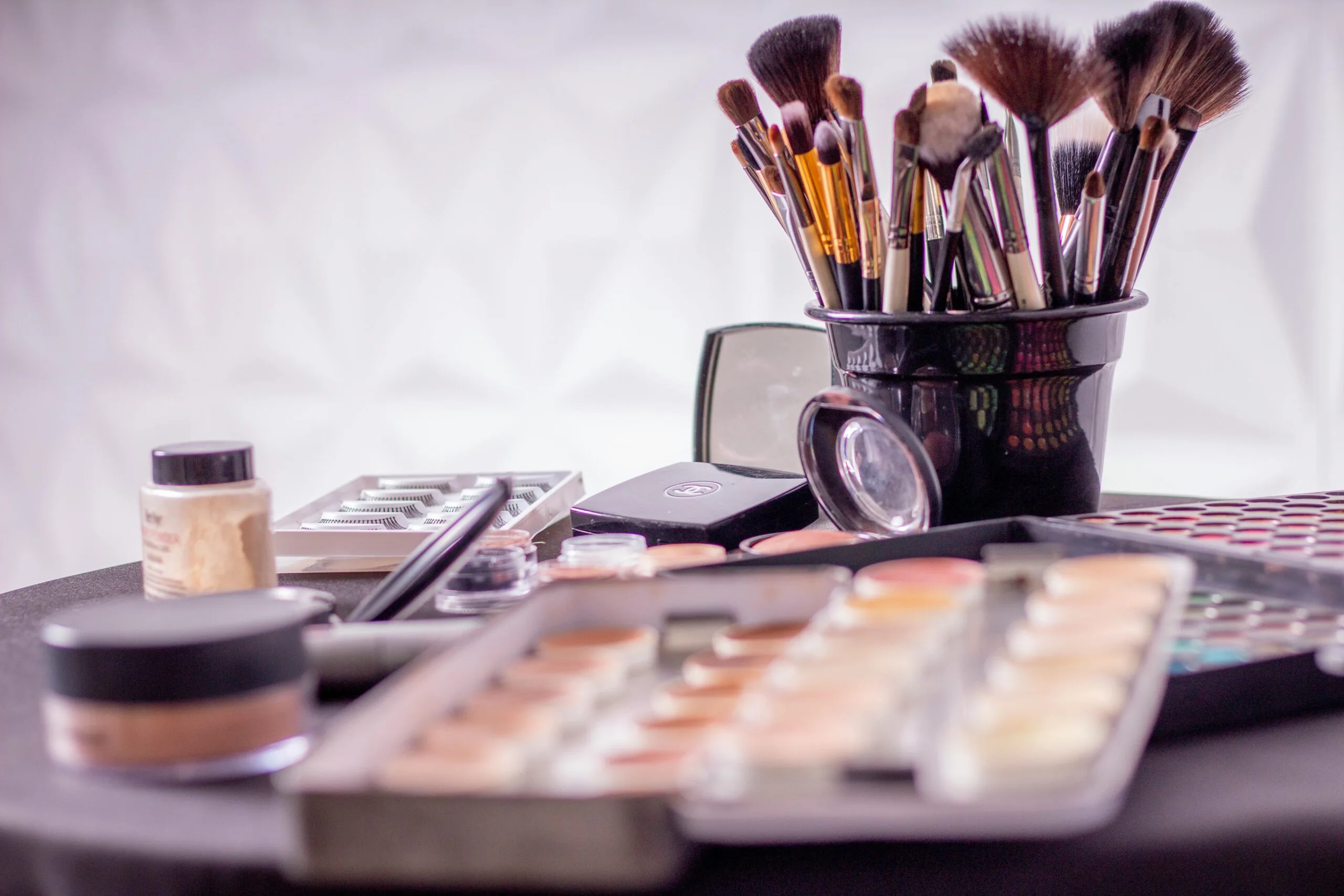 Makeup for the Mature Woman: Tips and Tricks to Enhance Natural Beauty
